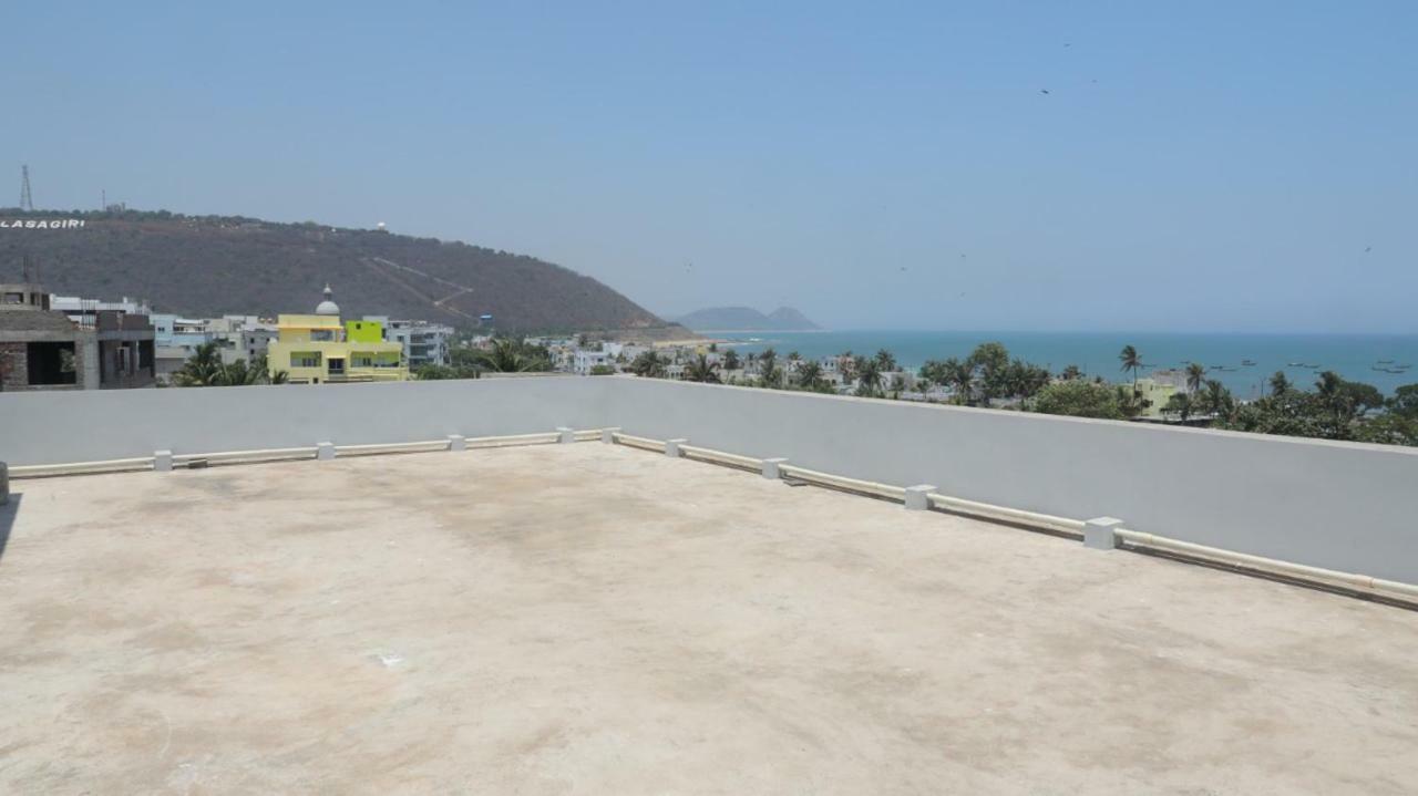 Brindavan Suites Visakhapatnam Exterior photo